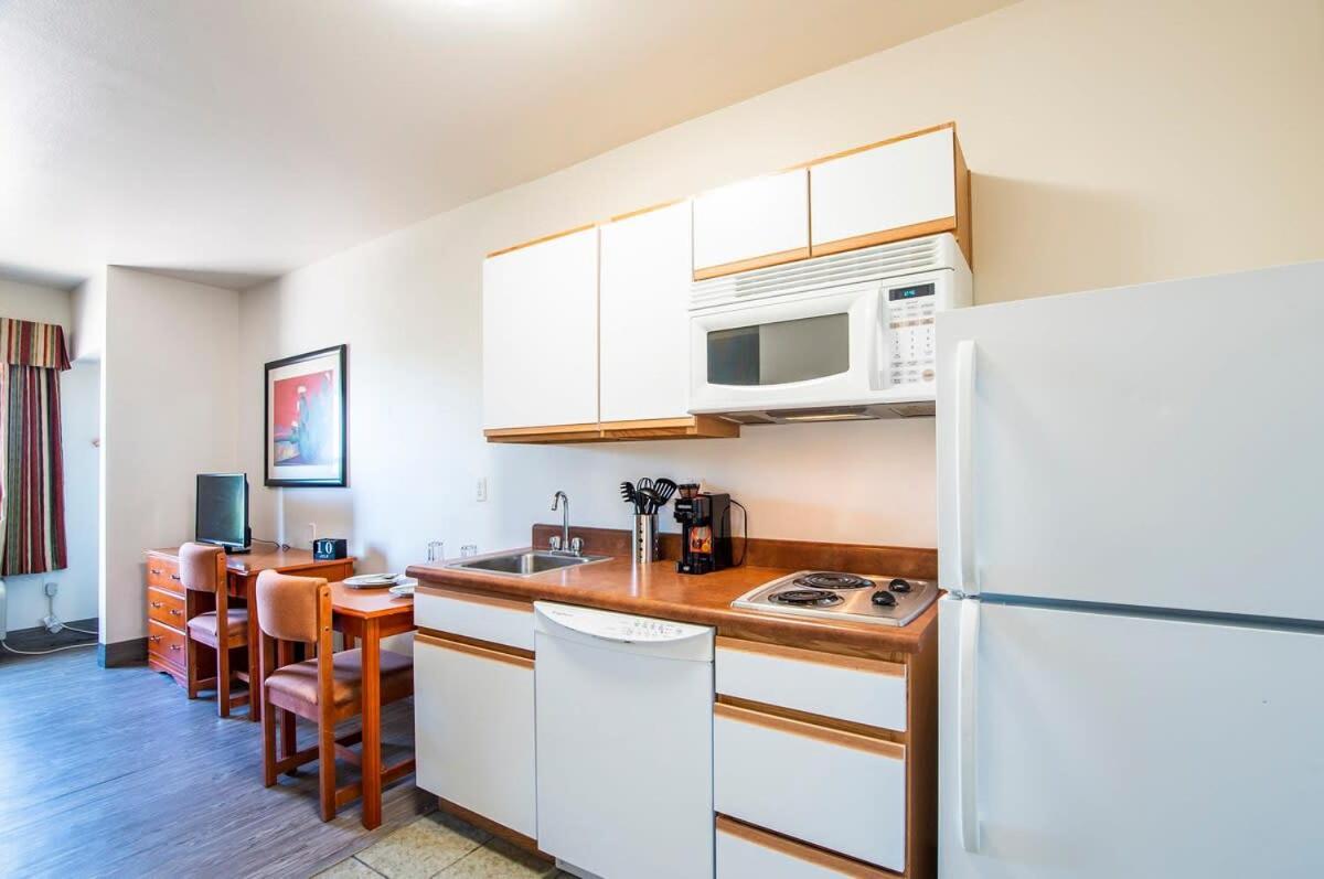 Vistas 107- Modern Studio Sleeps 3 With Style Sierra Vista Exterior foto